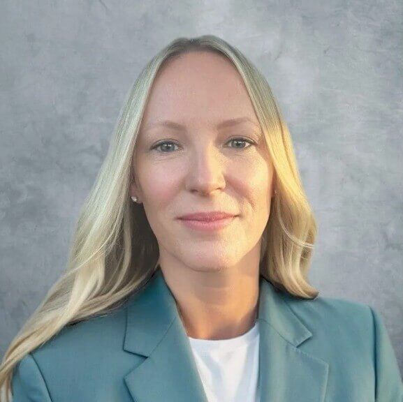Henderson_Erin Henderson_Erin